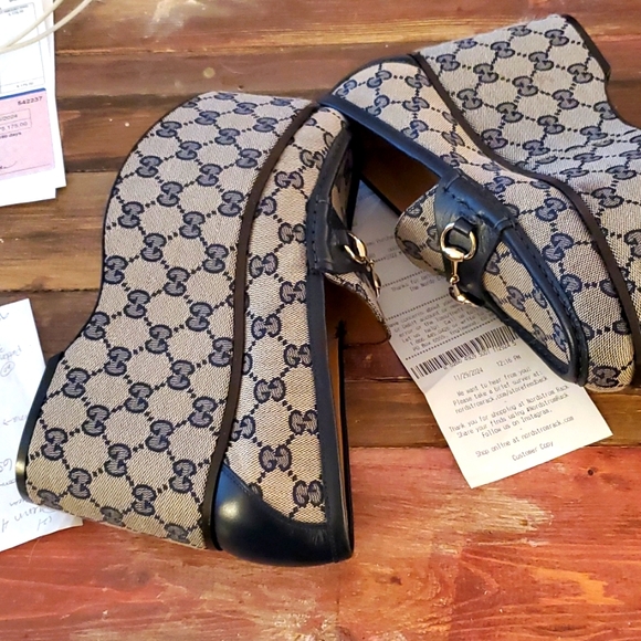 GUCCI. FLASH $ Trade Larger Size - Picture 4 of 8